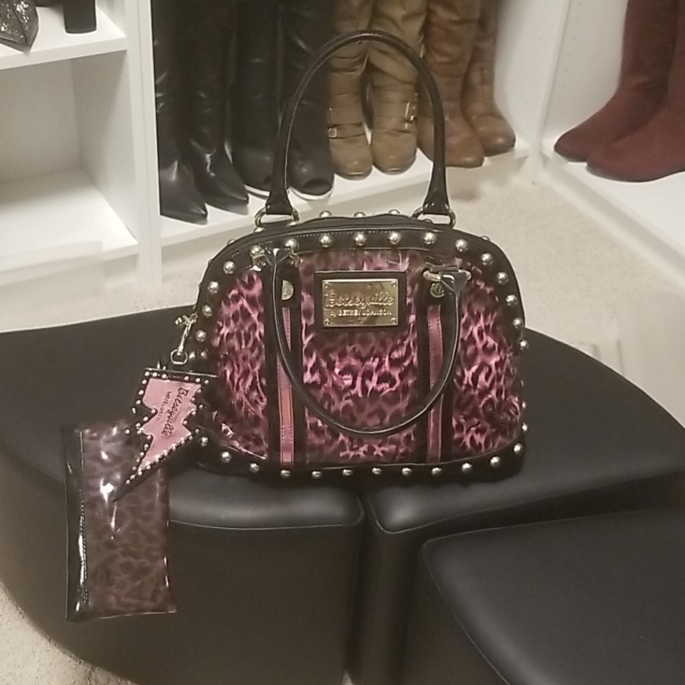 Betsey Johnston pink leopard purse.